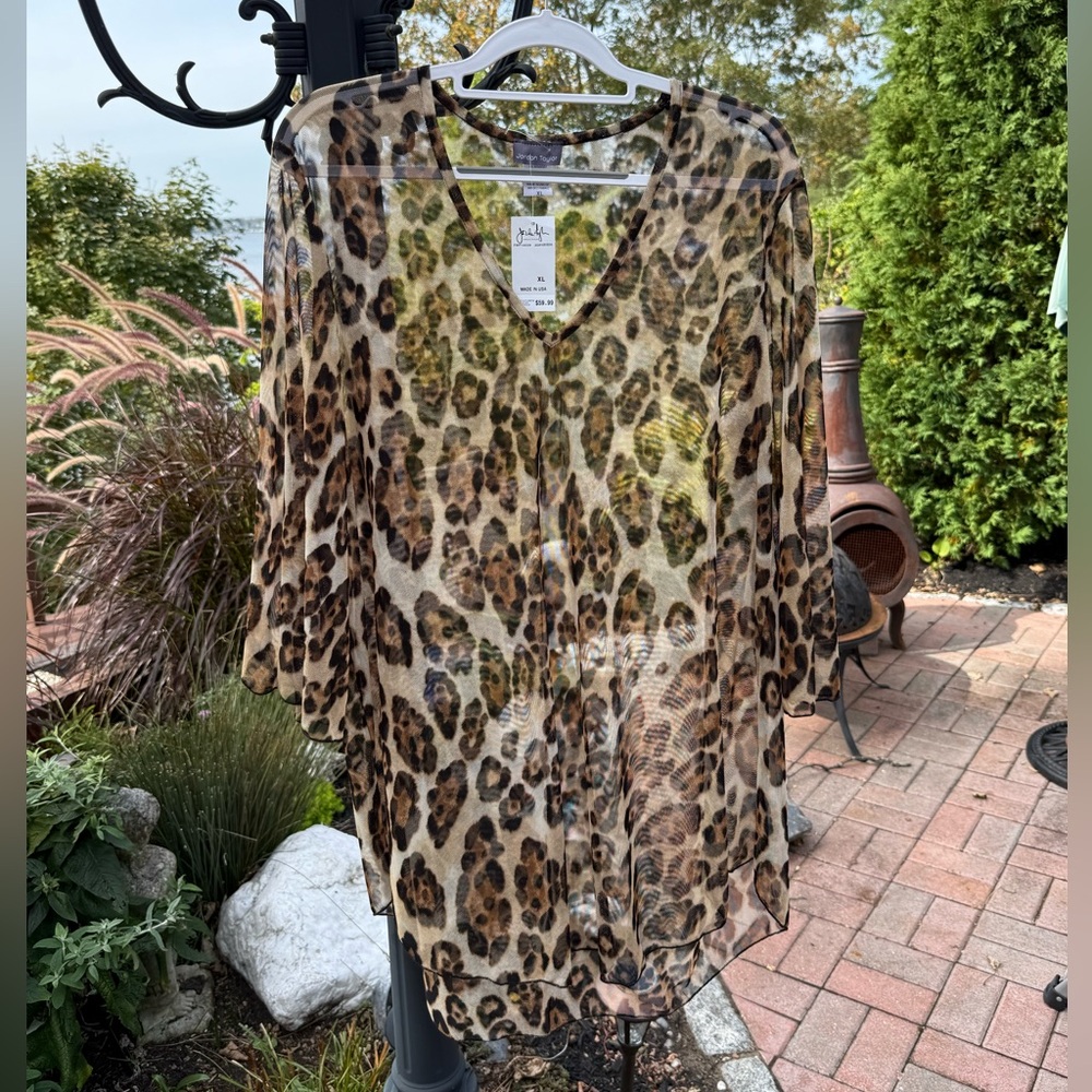 Jordan Taylor NWT Size XL Leopard Cheetah  Print Sheer Beach Cover Up Top (0706)